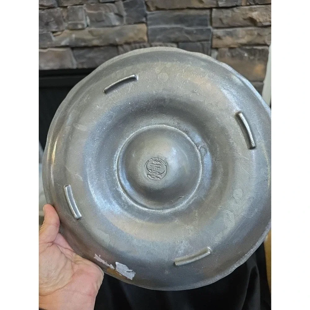 Pewtarex Acorn Pewter Chip/Dip Veggie/Dip Platter 11